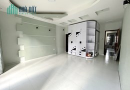 Cho thuê Mặt bằng đường Số 5_ góc  Phạm Hùng P4Q8 - Giá 8 Triệu