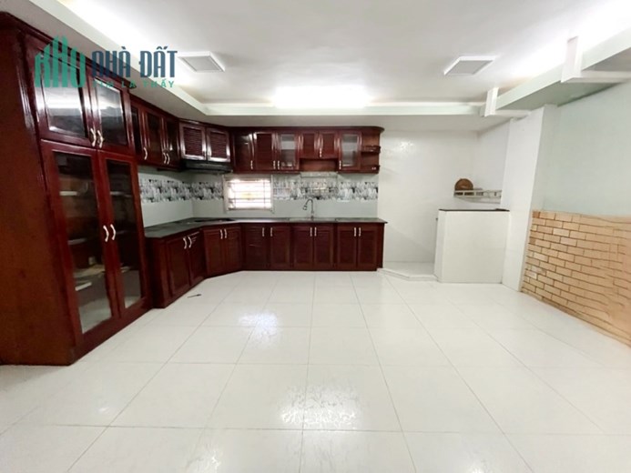 Cho thuê Mặt bằng đường Số 5_ góc  Phạm Hùng P4Q8 - Giá 8 Triệu