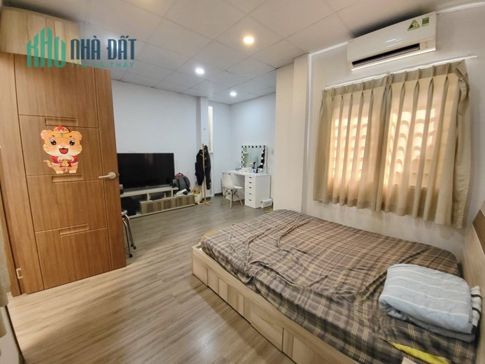 Cho thuê NNC đường Hưng Phú P8Q8. Giá 16 Triệu/tháng