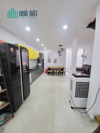 Cho thuê NNC đường Hưng Phú P8Q8. Giá 16 Triệu/tháng