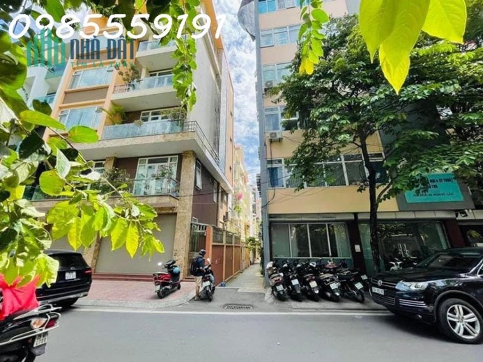 Bán nhà mặt phố Hồ Đắc Di Đống Đa lô góc MT 10m cực hiếm, 45m2 sẵn nhà, sổ đỏ vuông đẹp, ô tô tránh