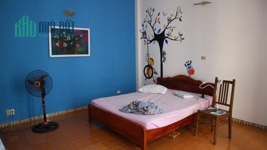 Cho thuê nhà nguyên căn Nguyễn Chí Thanh 45m, 5 tầng. 5 ngủ. Nhà mới đẹp, full đồ. 14tr