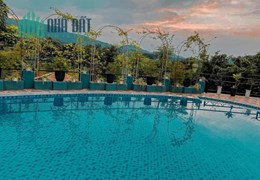 Bán Căn Homestay Ba Vì 1612m2 x 2 tầng , Tọa Lạc Trong Khu Du Lịch Khoang Xanh Suối Tiên giá 32. tỷ
