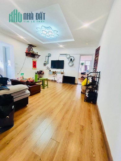 Chỉ 2,42 tỷ có ngay tập thể Ban Cơ Yếu Chính Phủ 100m2- lô góc - 3Pn nhà đẹp ở ngay