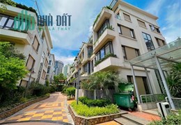 Biệt thự Ba Đình, hàng xóm VIP, sang trọng, tinh tế, ĐẲNG CẤP CHỈ dành cho 1% giới tinh hoa