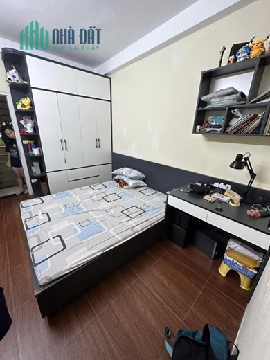 Nhà Minh Khai, 10m ra ô tô, nhà đẹp ở Ngay, DT35m2, giá nhỉnh 3tỷ một chút.