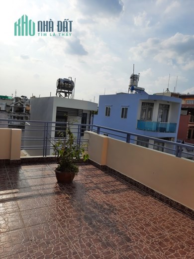 HẺM XE HƠI THÔNG-NHÀ QUÂN SỰ QUẬN 11- NHÀ MỚI 4 LẦU BTCT.