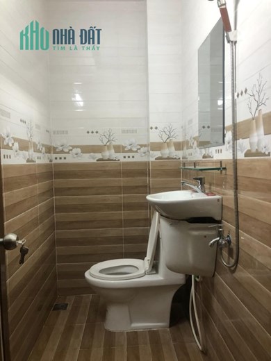 (236). Nhà Trống Vào Ở Ngay Huỳnh Văn Nghệ-P12 - GV 4.5x17x3 tầng Nhĩnh 6 Tỷ