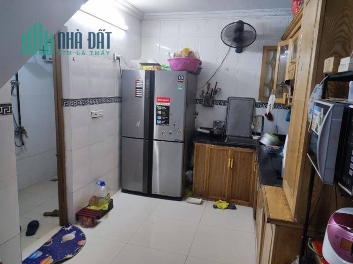 Bán nhà phố Miếu Hai Xã, diện tích 42m 2.5 tầng lô góc cực đẹp, GIÁ 1.89 tỉ