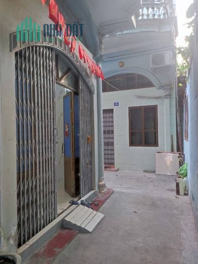 Bán nhà phố Miếu Hai Xã, diện tích 42m 2.5 tầng lô góc cực đẹp, GIÁ 1.89 tỉ
