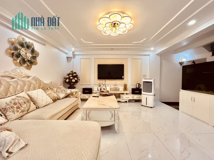 Bán nhà dân xây độc lập lô góc mặt ngõ to An Đà, diện tích 54m 3.5 tầng GIÁ 4.2 tỉ