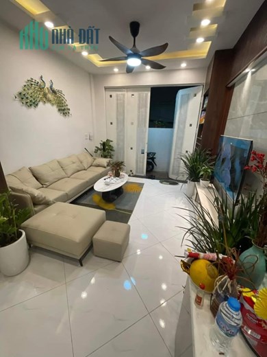 Phân lô ô tô nội thất VIP cách phố Nguyễn Lương Bằng 10m, DT35m x 4t, MT4.5m, chỉ Nhỉnh 3 tỷ