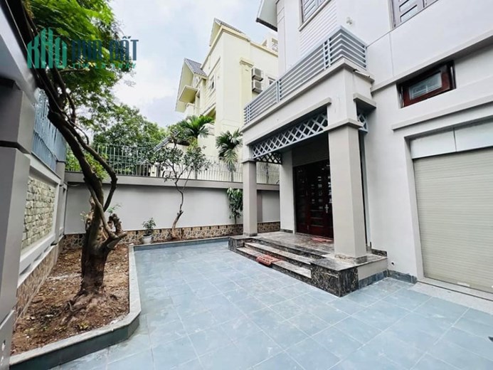 LOA LOA ! BÁN BIỆT THỰ VĂN QUÁN HÀ ĐÔNG  VIEW VƯỜN HOA  218 MÉT 33 TỶ