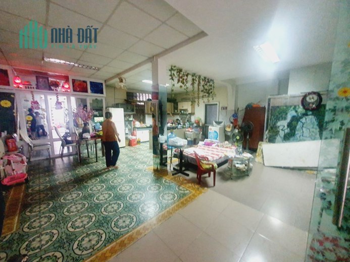 LINH CHIỂU. T ĐỨC GÓC 2 MT 189M. KINH DOANH VIP MÀ GIÁ CHỈ CÓ 85TR/M. GIÁ RẺ HƠN NHÀ TRONG HẺM.
