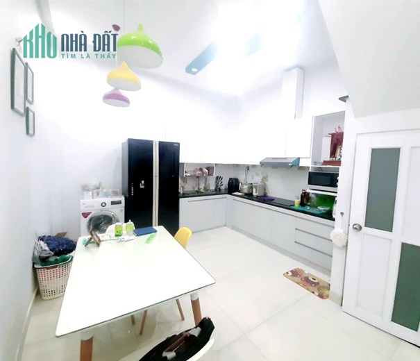 +Bán Gấp Nhà Sơn Kỳ Tân Phú 44m2,3 Tầng đúc BTCT Chỉ Nhỉnh 4 tỷ

 
+Bán Gấp Nhà Sơn Kỳ Tân Phú