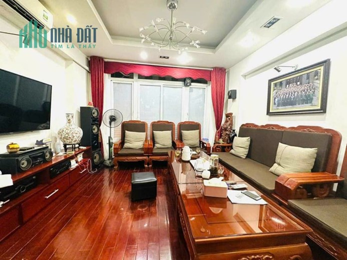 'CẦU GIẤY CÁCH PHỐ 30M - LÔ GÓC - MẶT NGÕ - Ô TÔ - Ô CHỜ THANG MÁY- KINH DOANH. Diện tích 50m2 5