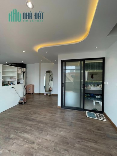 Siêu phẩm nhà phố Tôn Đức Thắng 80m2, 8 tầng, MT 13m, gara 2 ô tô, kinh doanh, thang máy