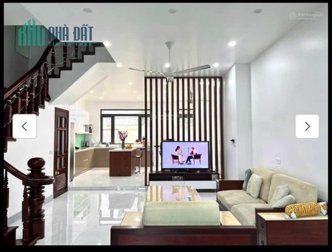 BIỆT THỰ NHÀ VƯỜN TÂY HỒ, 2 THOÁNG - VỈA HÈ - Ô TÔ TRÁNH DỪNG ĐỖ NGÀY ĐÊM - KINH DOANH . Diện tích
