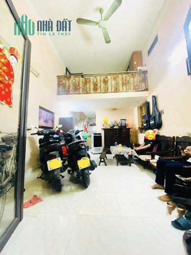 Bán nhà mặt ngõ phố Vĩnh Phúc - Hoàng Hoa Thám, Ba Đình, Hà Nội. Diện tích 35m2 x 4 tầng 1 lửng,