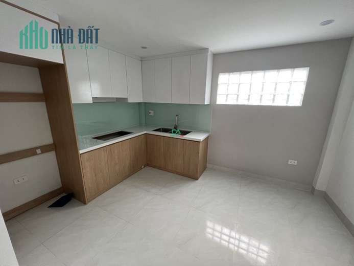 Bán Nhà Bắc Hồng Đông Anh 42M Mới Xây Thiết Kế Hiện Đại Giá Chỉ 2,2 Tỷ