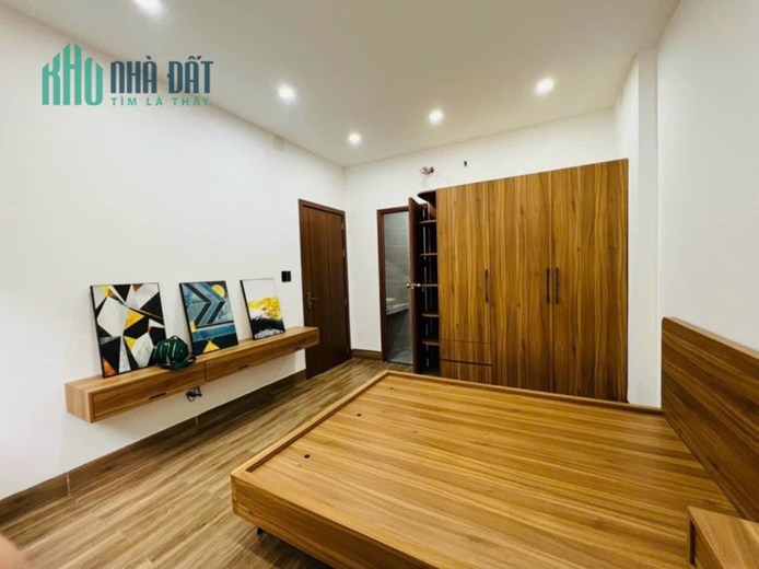 Nhà 58/11 Ông Ích Khiêm , vị trí cực đẹp, kiệt 2m5 thông thoáng