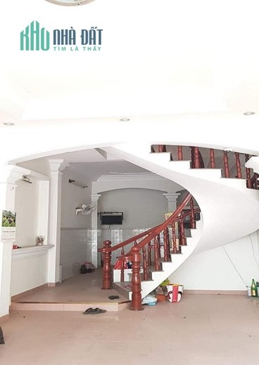 Bán nhà MTKD hạ chào 3.5 tỷ Đào Duy Anh, P9, Phú Nhuận, 66m2, 4 tầng.
