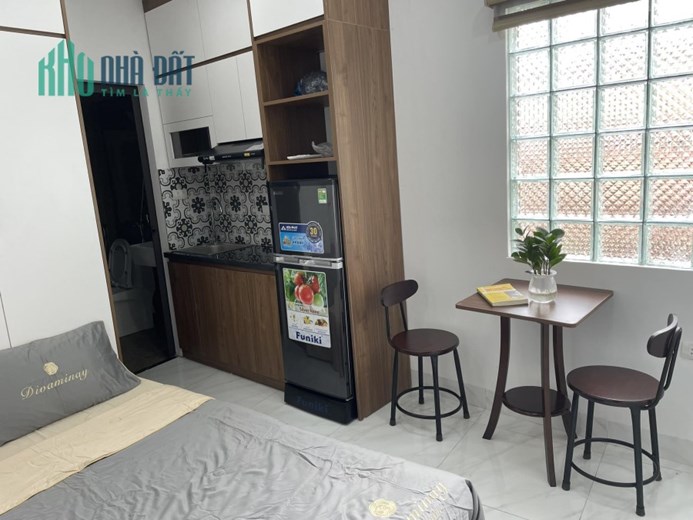 BÁN NHÀ phố Phạm Văn Đồng, Bắc Từ Liêm, 62m2, TM, 13p, nhỉnh 10 tỷ, điep1đc