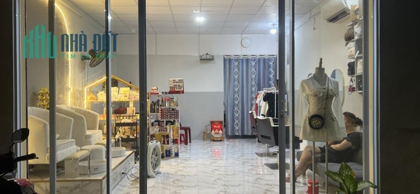 CẦN SANG NHANH Tiệm Nail - Mi - Tóc Vị Trí Đẹp Tại Quận 12