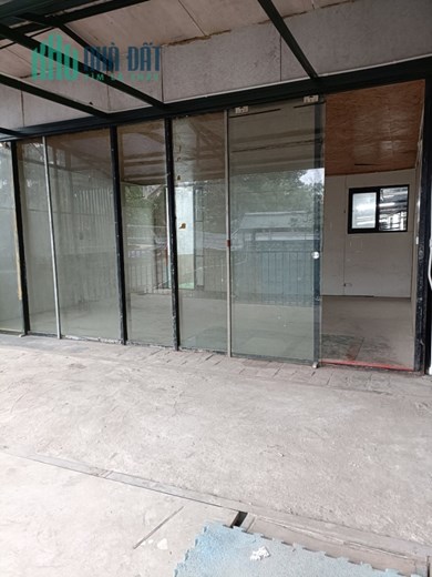 Chính chủ cần cho thuê mặt bằng kinh doanh 350m2 đường Âu Cơ Quảng An Tây Hồ gần chợ hoa Quảng Bá