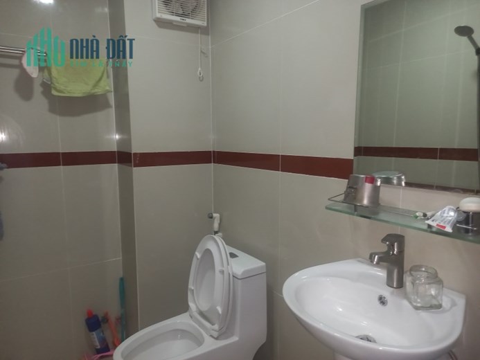 Bao giá KV- Bán gấp nhà hẻm ô tô- 4 tầng mới cứng-Trung tâm hành chánh-Thủ Đức.