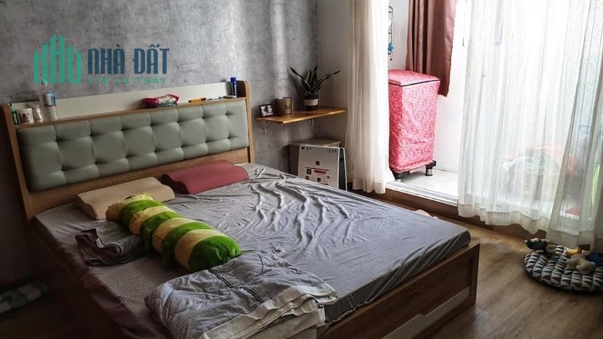 Bán Nhà 2 Tầng, 58m2, Sát Aeon Tân Phú,Xe Hơi Đỗ Của,Ngộp Cần Bán Gấp.