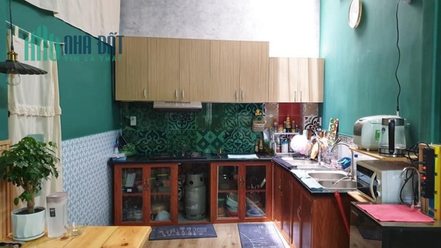 Bán Nhà 2 Tầng, 58m2, Sát Aeon Tân Phú,Xe Hơi Đỗ Của,Ngộp Cần Bán Gấp.