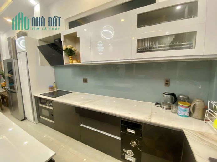 Bán biệt thự 192m2 Sổ riêng xây dựng Đ. Hoàng Diệu, Phường 5, Đà Lạt