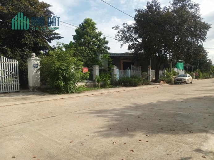 CHính Chủ Cần Bán Lô Đất Nằm Giữa Trung Tâm Thị Trấn Phú Túc, huyện Krông Pa, tỉnh Gia Lai