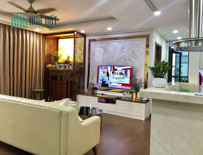 Chung cư Skyline Hoàng Cầu Đống Đa 105m2 3 ngủ 2VS SĐCC .
