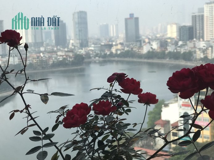 Chung cư Skyline Hoàng Cầu Đống Đa 105m2 3 ngủ 2VS SĐCC .