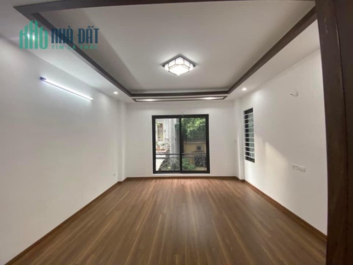 Chủ cần bán GẤP nhà phố Mỹ Đình 39m2, 5 tầng, Ô TÔ 50M, chỉ nhỉnh 4 tỷ.