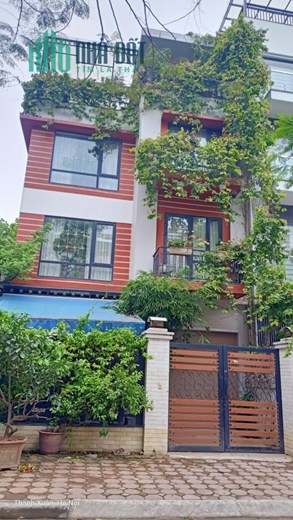 Bán biệt thự liền kề Lạc Long Quân, DTXD 85m2 x 4 tầng thang máy, MT 5m, chỉ 29 tỷ.