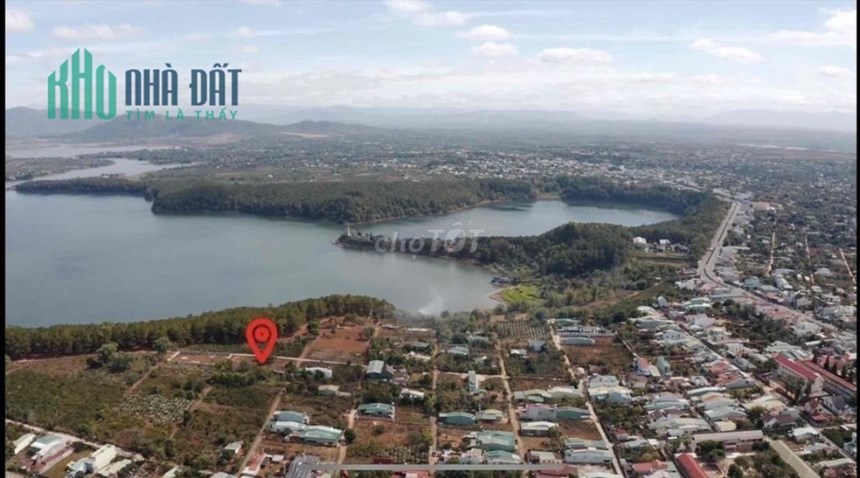 Bán lô đất siêu phẩm mặt tiền view biển hồ Tôn Đức Thắng, Phường Yên Thế, Thành phố Pleiku, Gia Lai