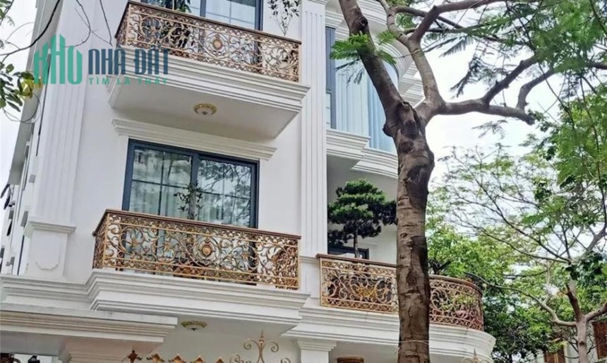 HIẾM Bán GẤP biệt thự gần Hồ Tây, nội thất và không gian sống thượng lưu, tinh tế