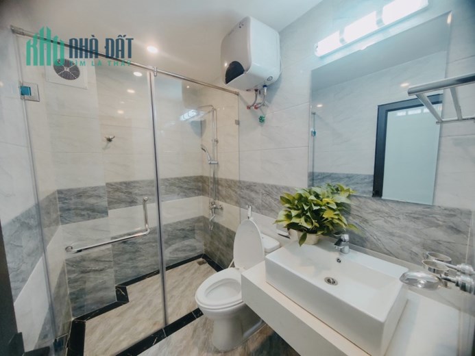 Lê Thanh Nghị, Hai Bà Trưng, lô góc, Ba gác, gần phố, nhà đập hộp, 50m2 giá nhỉnh 5 tỉ