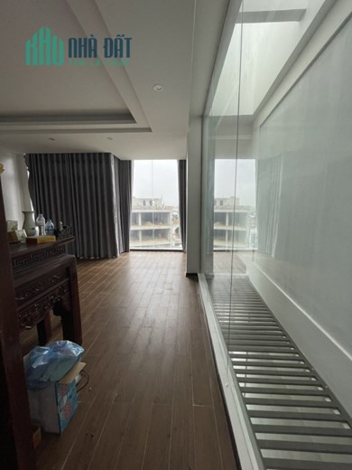 Bán nhà 5 tầng mặt phố Bà Triệu gần nhà thờ lớn TP
