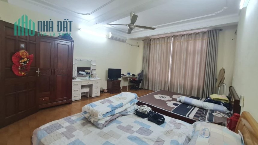 Chính chủ nhờ bán, Căn nhà mặt ngõ Giáp Nhất oto tránh nhau 68m² nhà 5 tầng giá chào 7 tỷ