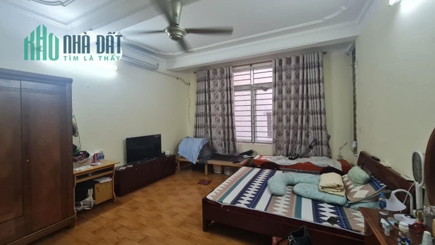 Chính chủ nhờ bán, Căn nhà mặt ngõ Giáp Nhất oto tránh nhau 68m² nhà 5 tầng giá chào 7 tỷ