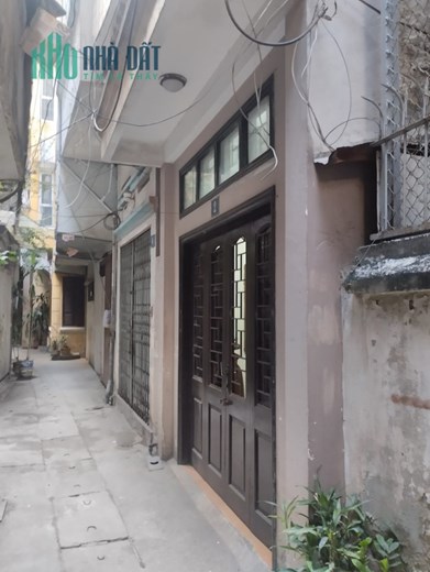 Góc Mua Nhanh Còn Kịp! Bán nhà 5,4 tỷ Cách Đường 5m - Kim Mã 35m2 x 3T, Sđcc