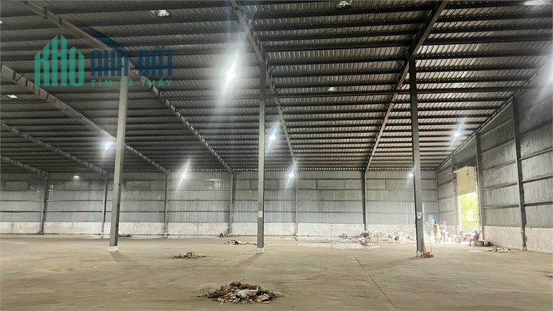 cho thuê nhà xưởng ngoài kcn, xa dân cư. sản xuất ngày đêm. thuận lợi xe cont lưu thông.