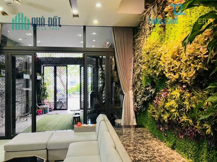 Bán căn nhà đẹp 3 tầng mặt tiền đường 7m5 trung tâm quận Thanh Khê Đà Nẵng