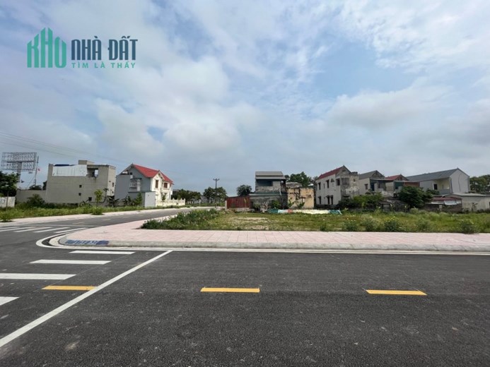 Đất nền thị trấn Tân Phong, chỉ 8 triệu/m2 bao sổ đỏ