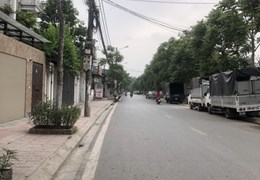 Bán đất Thạch Cầu, Ô tô vào đất, 40 m2, MT 5 m, chỉ nhĩnh 2 tỷ.