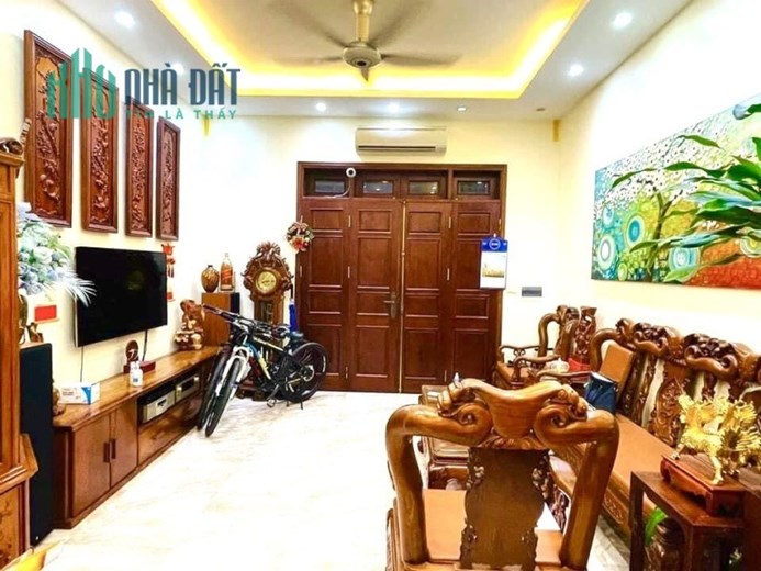 Nhà bán gần Yên Lạc, đẹp rực rỡ, ngõ thông gần ô tô, DT45m2, giá 3.9 tỷ.